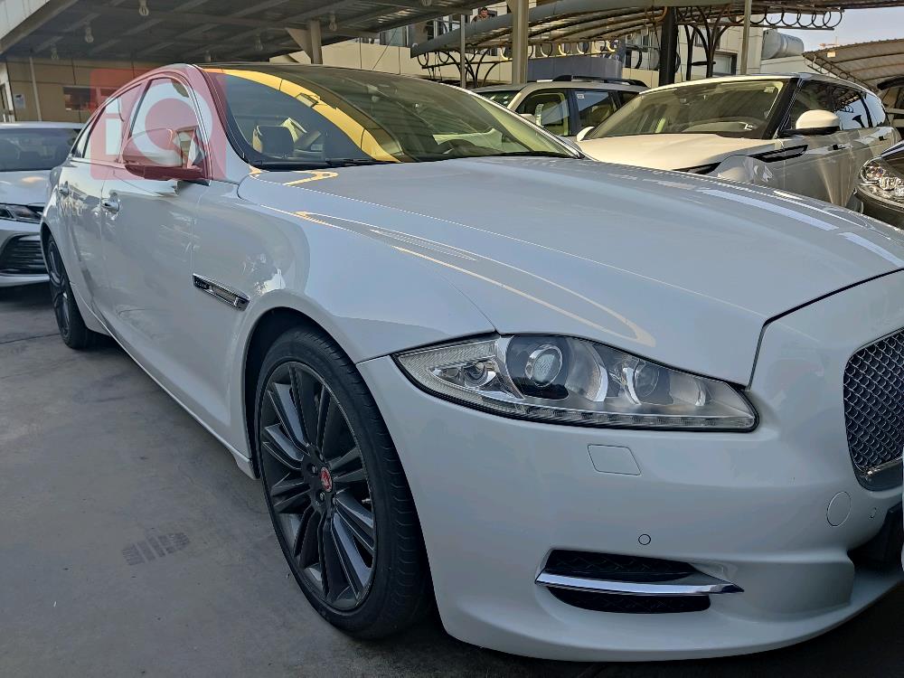 جاگوار XJ